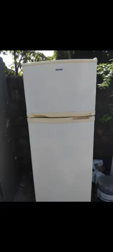 Geladeira bem conservada sem defeito nenhum observação