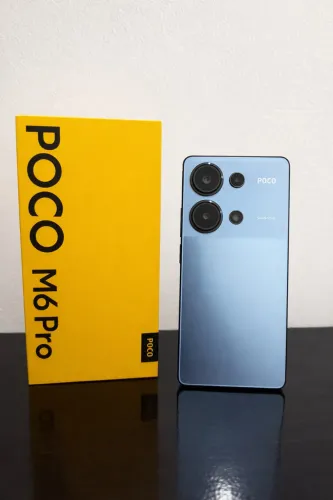 POCO M6 Pro em estado impecável  