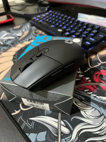 Mouse Gamer Logitech G305 Lightspeed + Kit de Grips ?
