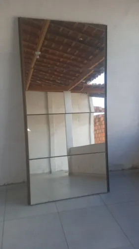 Vende se espelho.