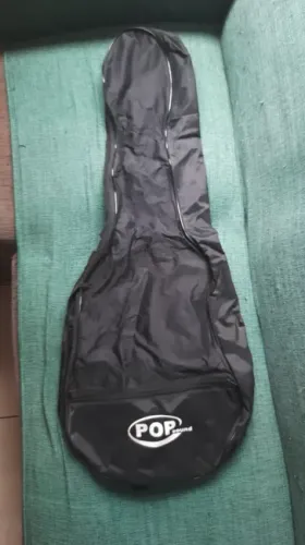 Capas e Bags para violão,guitarra e cavaquinhos de 20 a 40R$
