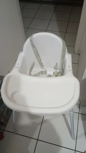 Cadeirão de alimentação