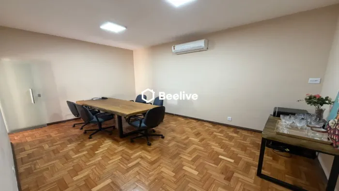 CASA À VENDA NO CAIÇARA | EXCELENTE LOCALIZAÇÃO |