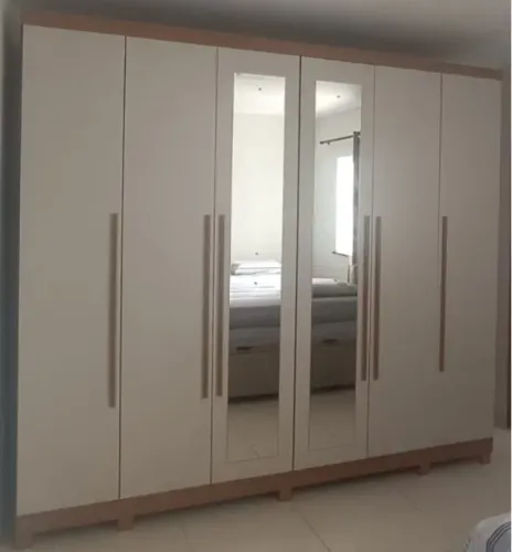 Roupeiro Casal 6 Portas com Espelhos | Apenas 7 meses de uso | Estado de Novo