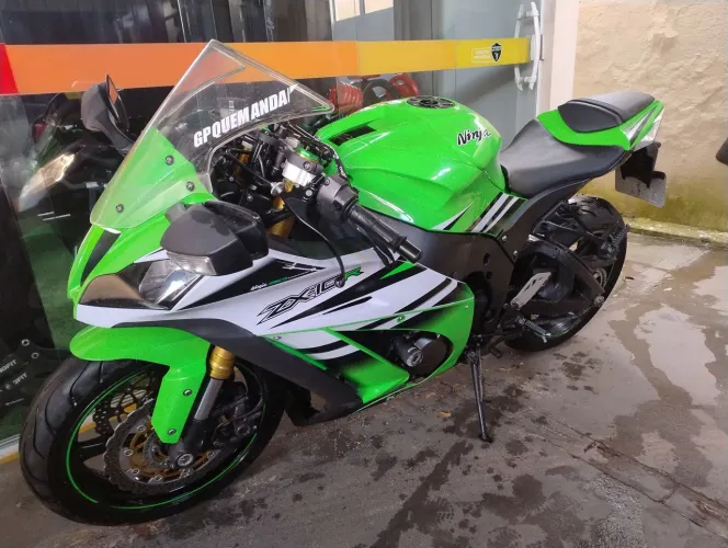 KAWASAKI ZX10R 2015 - EDIÇÃO ESPECIAL 30 ANOS