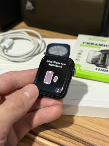 Apple Watch Series 8 45mm GPS + CELLULAR Caixa Meia-noite Midnight