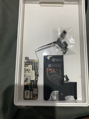 Placa mãe iPhone 15 pro