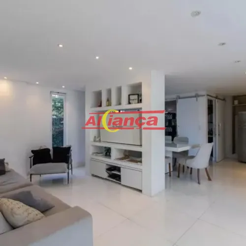 Sobrado 200m², com 3 suítes à Locação no Jd. Rosa de Franca - Guarulhos R$ 9.500,00