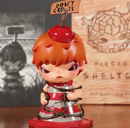 boneco pop mart hirono shelter series traffic cone
