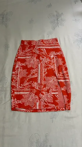 Saia Estampada Laranja Coca Cola 