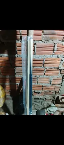 Estou vendendo um taco de sinuca profissional rosqueado por 200 reais mais deixo por 150 r