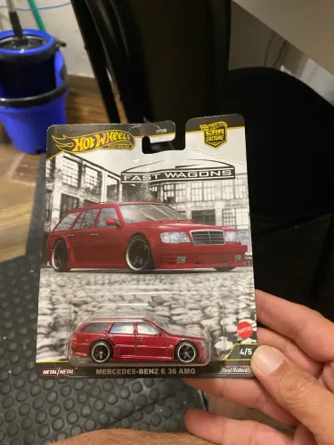 Hot wheels premium fast wagonss Mercedes- Benz Ê 36AMG