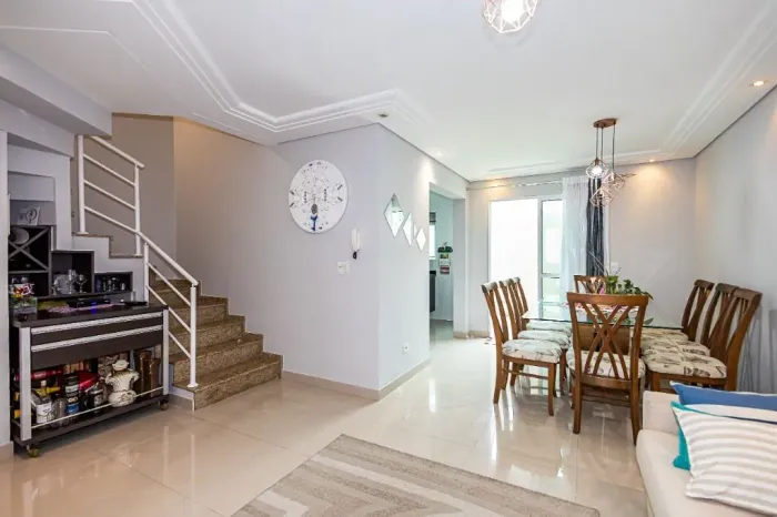 Sobrado com 3 dormitórios e ático à venda, 171 m² por R$ 1.290.000 - Jardim Social - Curit