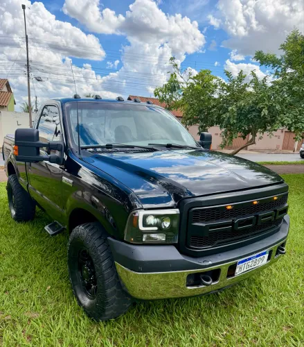 Ford F-250 XLT 3.9 4X2 Diesel TB 2009