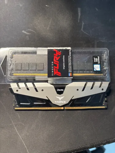 Memória ram DDR4 2 x 4gb tforce