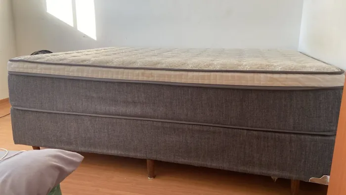 Cama