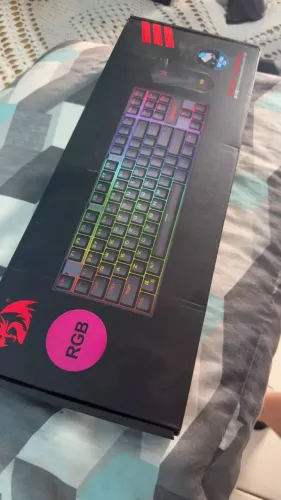 Teclado Gamer red dragon com switch bullet silencioso