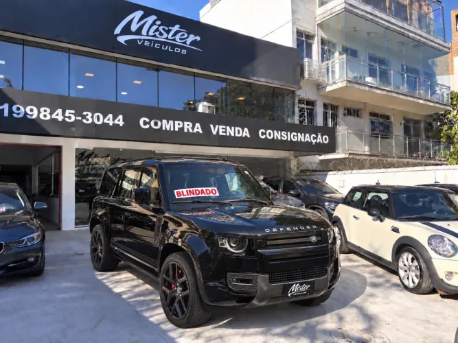 Land Rover Defender 110 X D300 HSE Mhev DIE AUT 2023