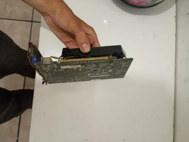 Placa de vídeo asus Nvidia GEFORCE gtx 750