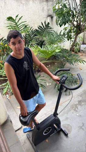 BICICLETA ERGOMÉTRICA