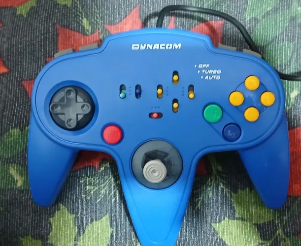Controle N64 Dynacom com defeito 