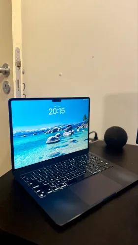 Macbook Air m2 8gb