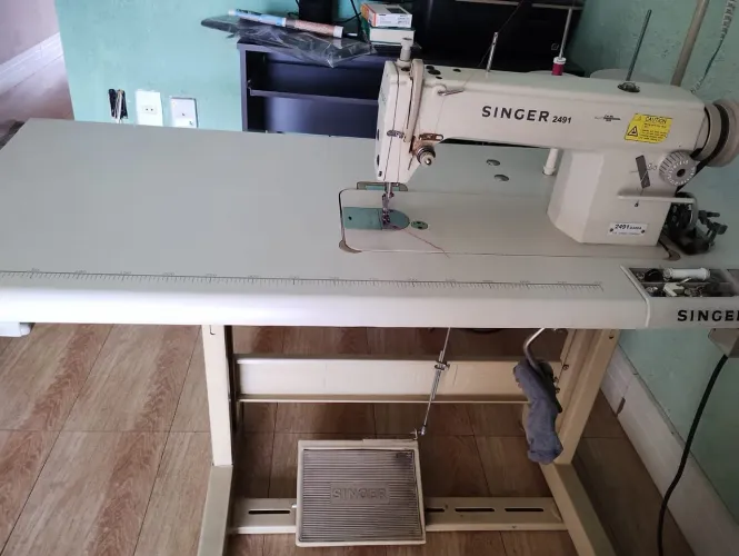 Reta industrial Singer