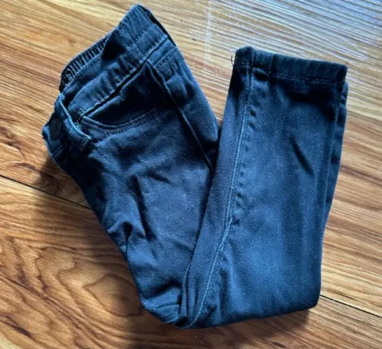 Calça Hudson tamanho 24 meses importada (desapego)