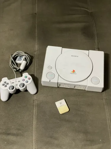 PlayStation 1 100% original e funcionando!