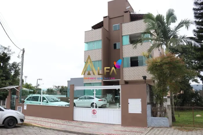 Apartamento com 3 dormitórios à venda, 143 m² por R$ 960.000,00 - Centro - Penha
