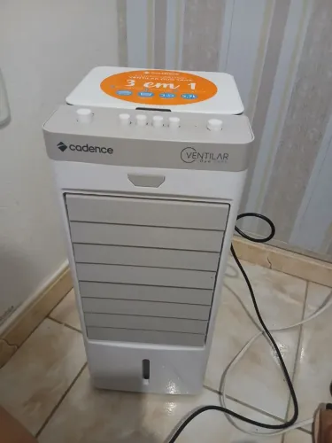 Climatizador de ar em perfeito estado usado poucas vezes