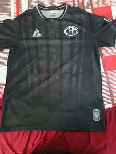 Camisa do Atlético mineiro manto da massa original com o chip nela provado que ela é