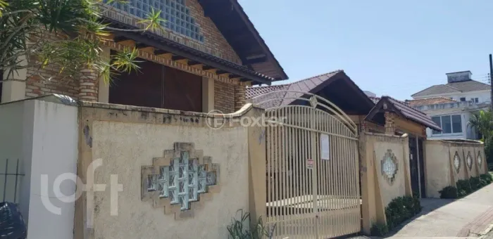 Casa à venda Rua Capitão Savas, Itaguaçu - Florianópolis