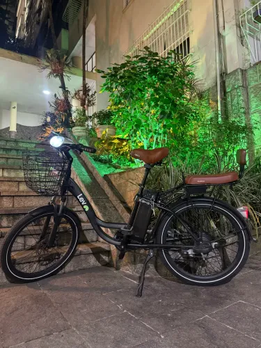 Bicicleta Elétrica Lev - modelo e-Bike L Preta