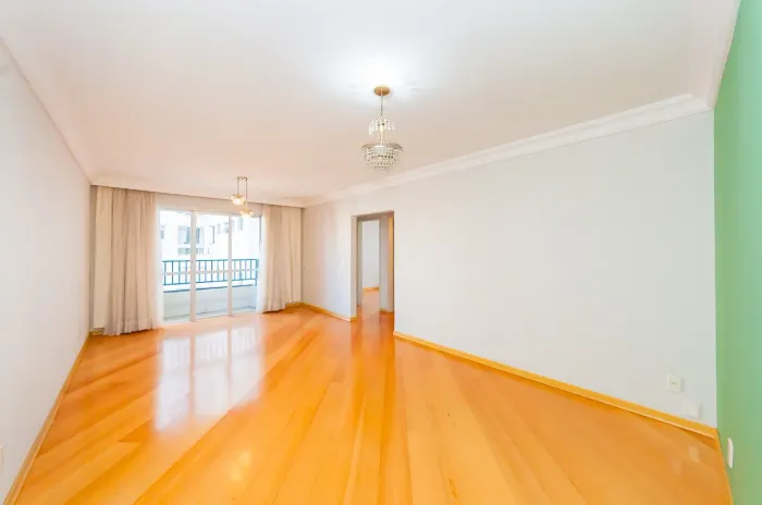Apartamento para locação no Batel, Curitiba