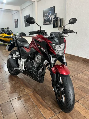 CB300F TWISTER CBS 24/25 VERMELHA