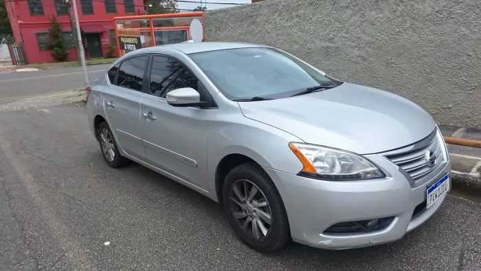 Nissan Sentra SV 2.0 Flexstart 16V Aut. 2015