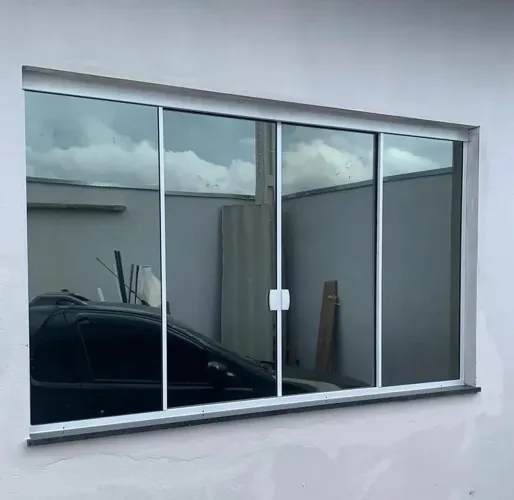 JANELA DE VIDRO 1,50x1,00 4 FOLHAS $790,00