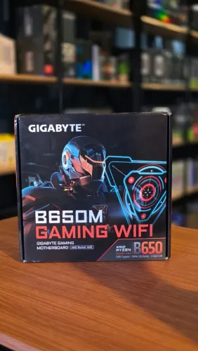 Placa-Mãe Gigabyte B650M Gaming WiFi AM5