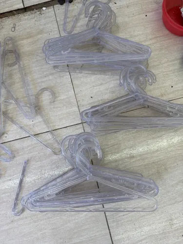 Cabide infantil acrílico