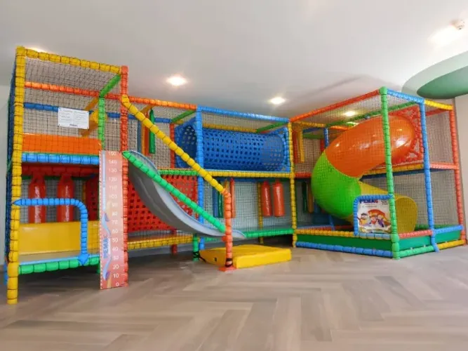 Brinquedão Playground Infantil para Condominios e Restaurantes em Fazenda Rio Grande