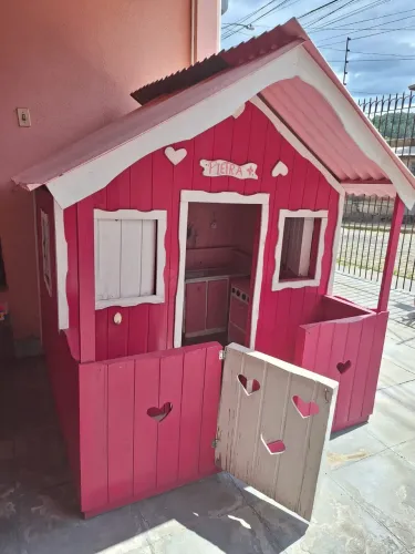 Casa de Madeira Infantil