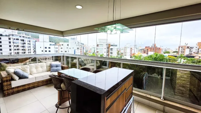Apartamento Mobiliado com Vista para o Mar na Praia de Palmas - Amplitude, Conforto e Excl