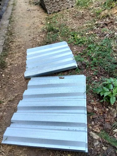 Telha metálica galvanizada 350und 1x90