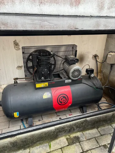 Compressor de Ar Chicago Pneumatic CP 200L - 4 HP - Revisado