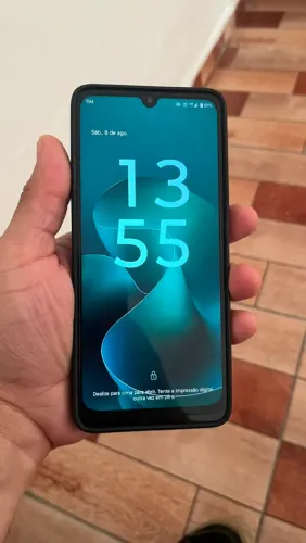 Celular Moto G06