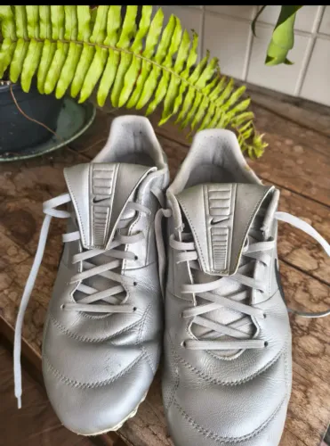 Chuteira Nike Premier 