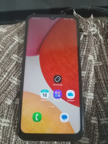 Troco celular por um vídeo game 