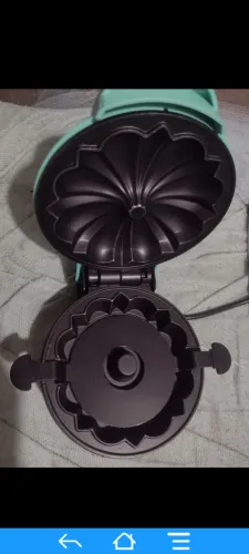 Máquina de fazer bolo 