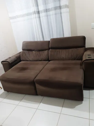 Sofá reclinável e retrátil grande